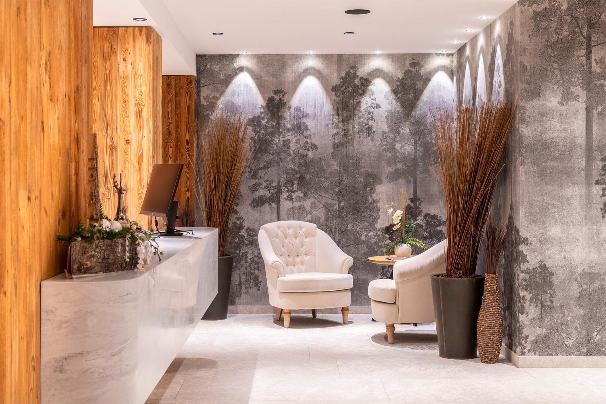 Hotel Arkadia - "Adults Only" コルヴァーラ・イン・バディーア エクステリア 写真