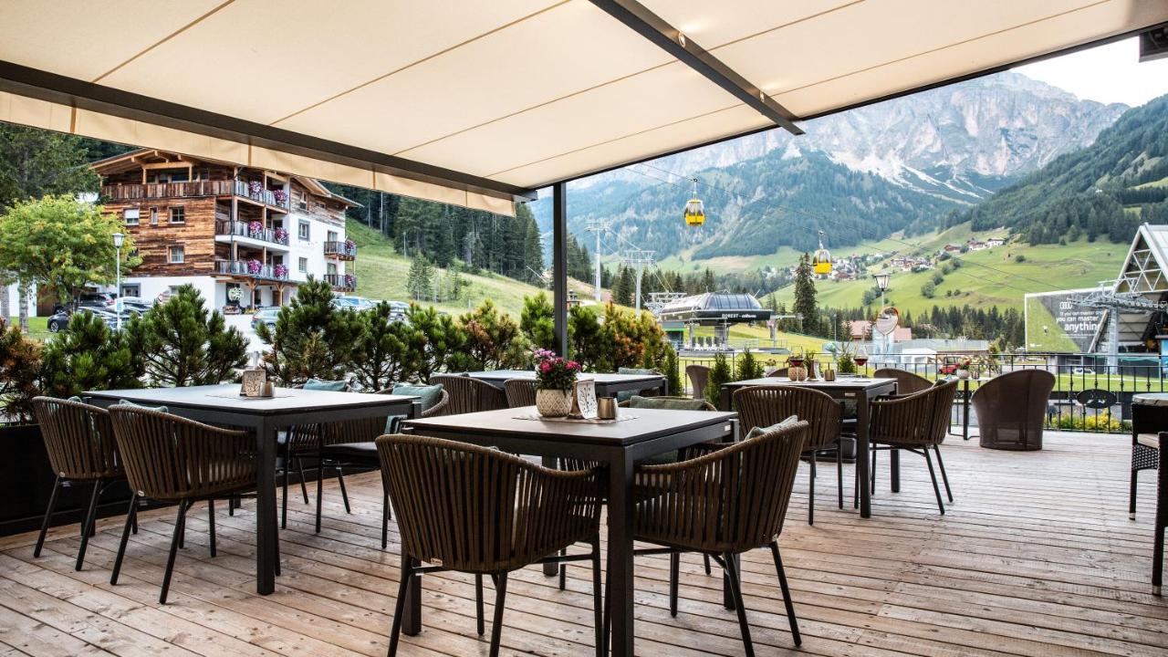 Hotel Arkadia - "Adults Only" コルヴァーラ・イン・バディーア エクステリア 写真
